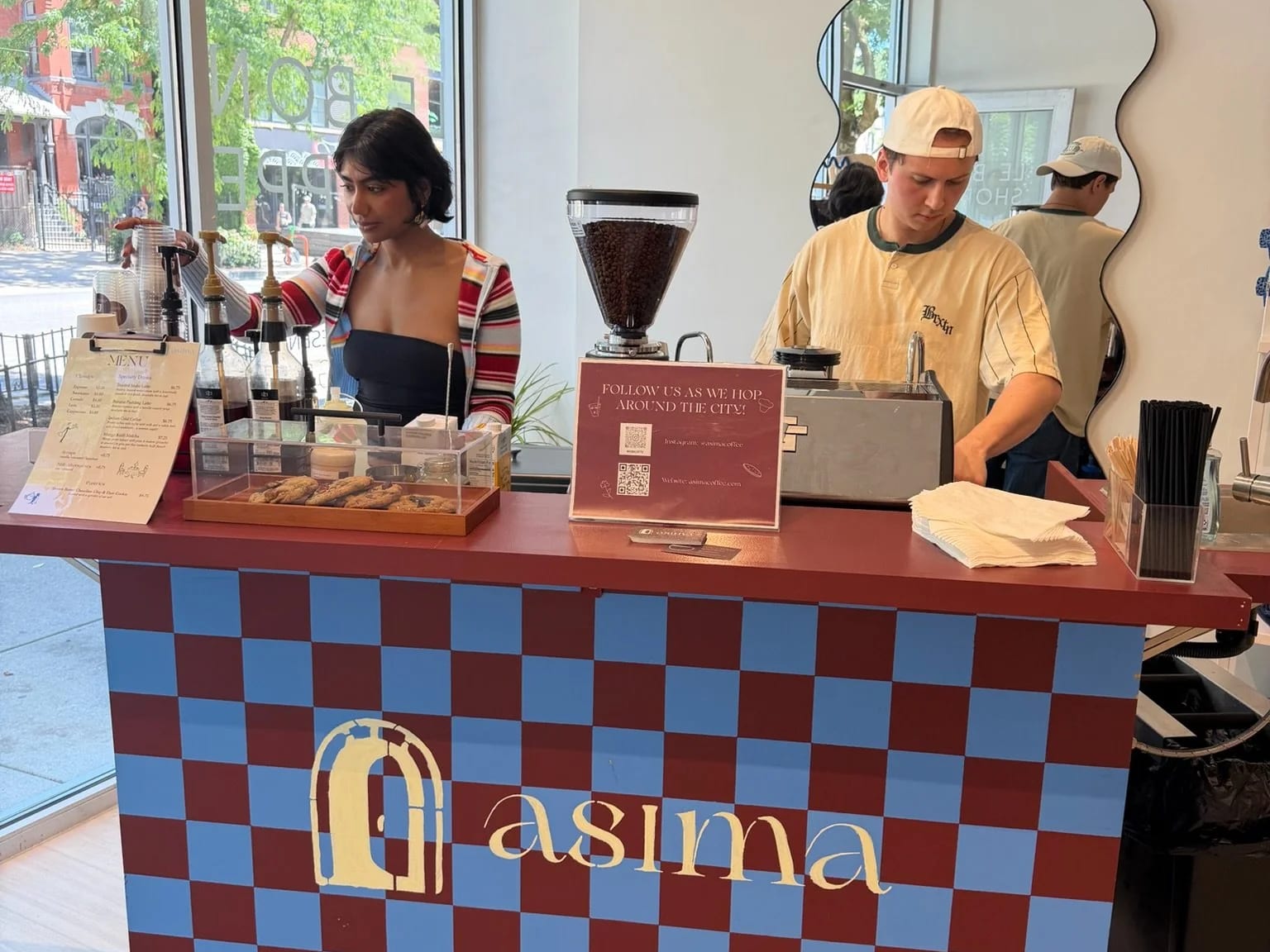 Asima at an event