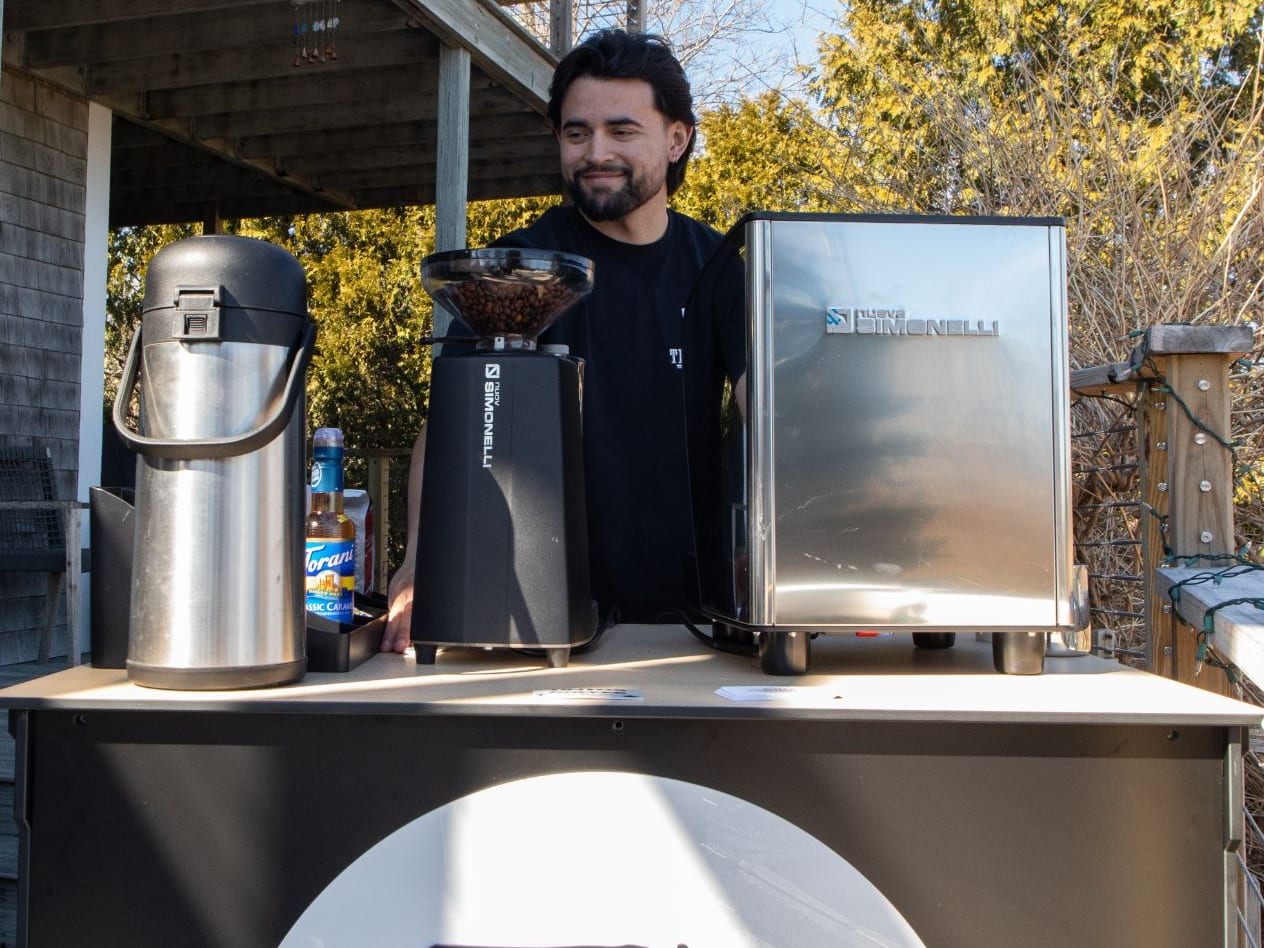 Tintos Coffee Catering at an event